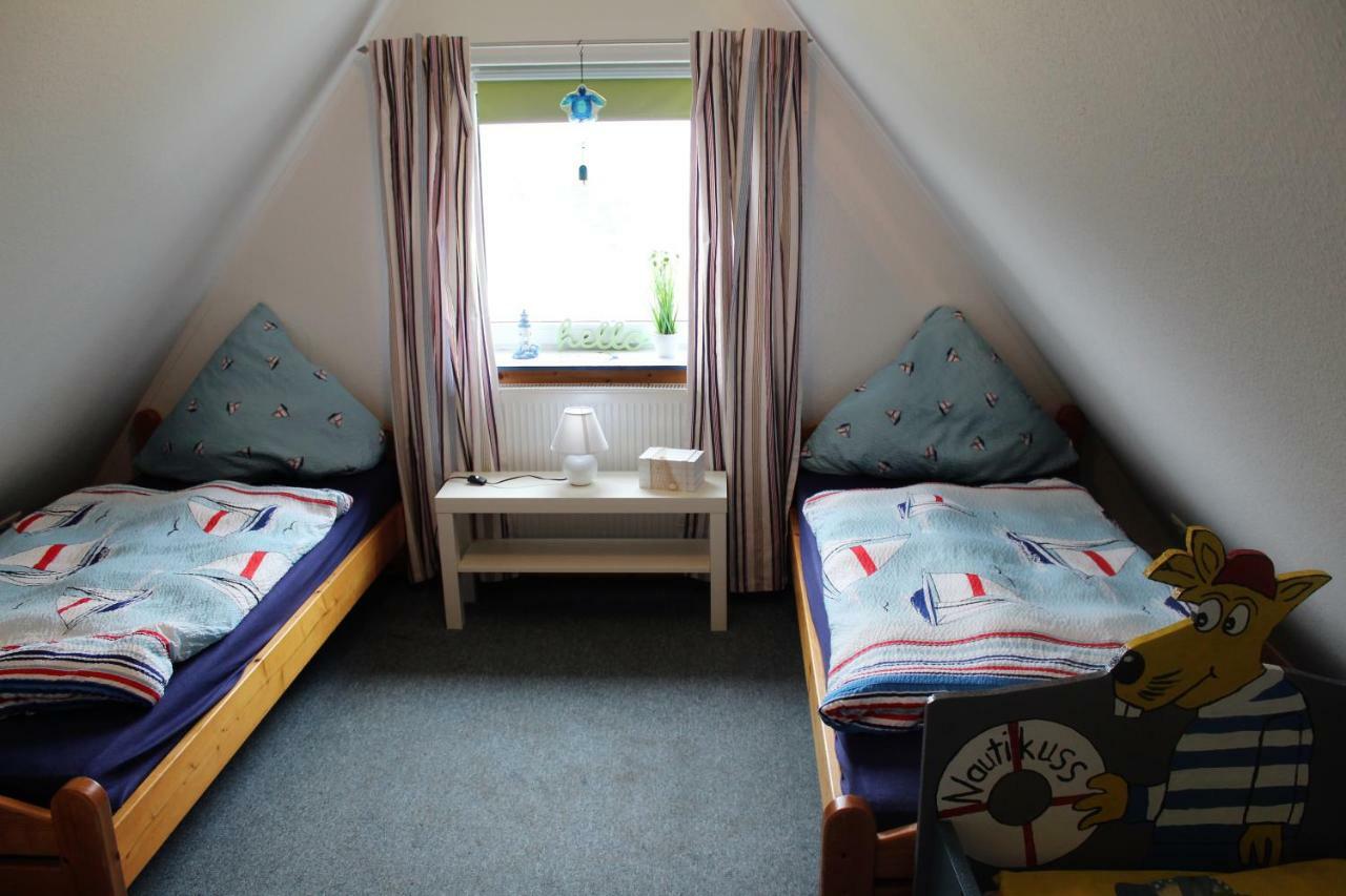 Ostsee-Ferienwohnung-Nautikuss Wangels Экстерьер фото